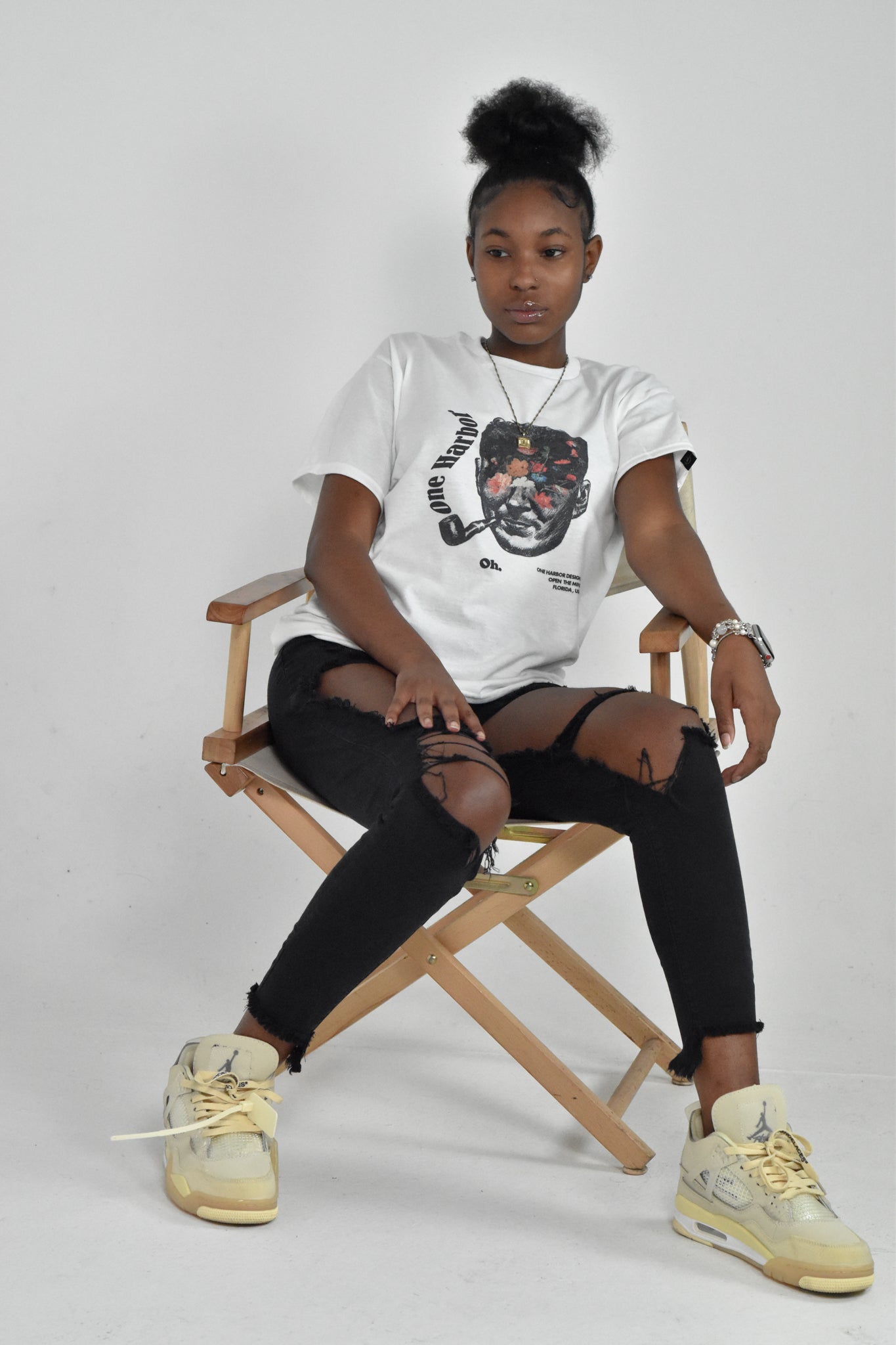 ONE HARBOR Flowerhead Tee